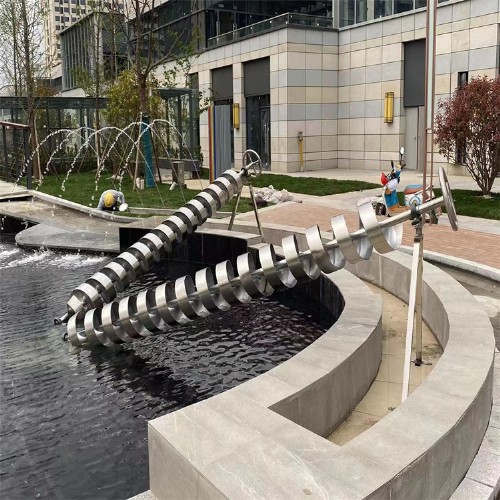 阿基米德取水器